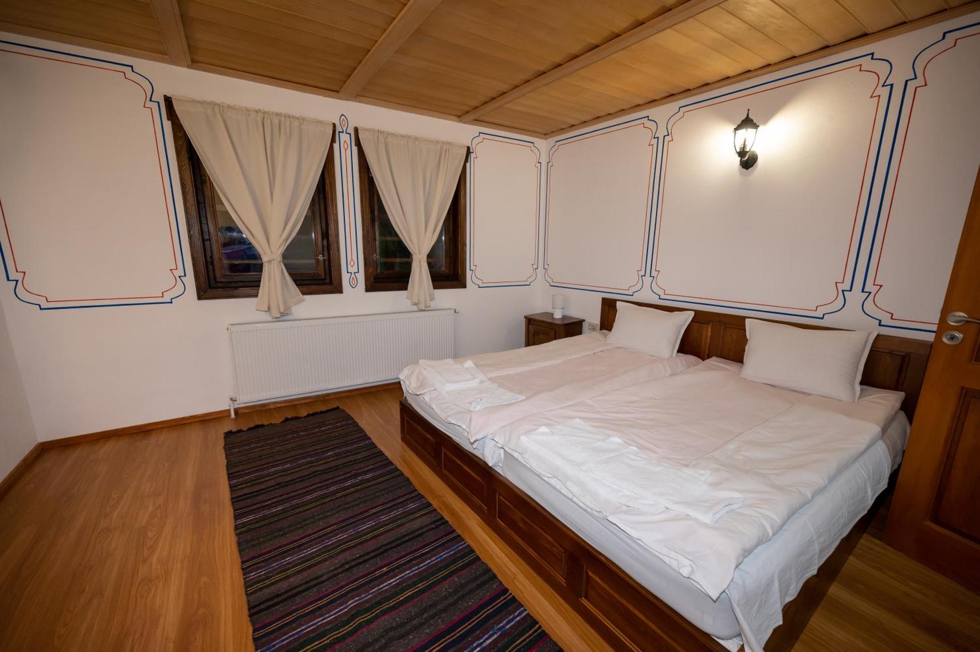 Hotel Недкова Къща Kopriwschtiza Exterior foto